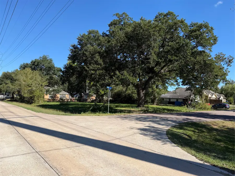 3705 Venze Street, Dickinson, TX 77539 - #3