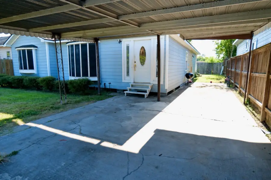 4031 Castor Street, Houston, TX 77022 - #2