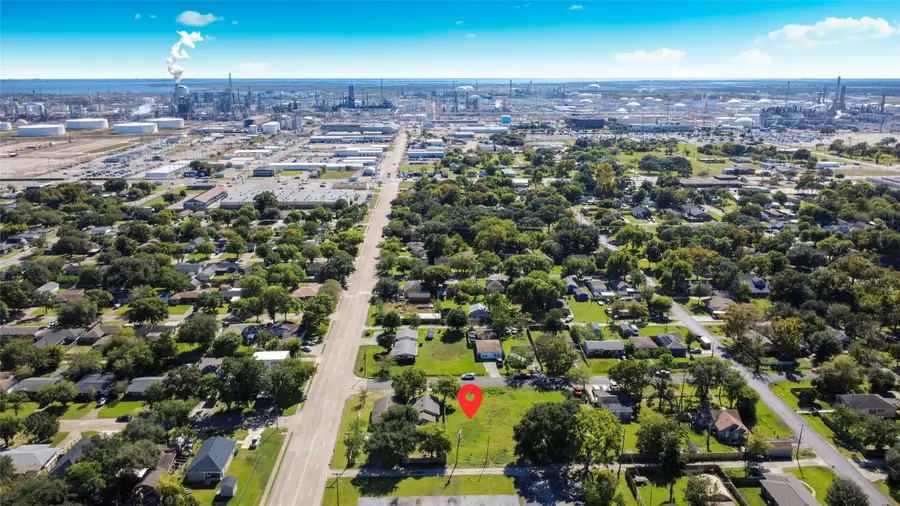 2110 4th Avenue North Avenue N, Texas City, TX 77590 - Image #2