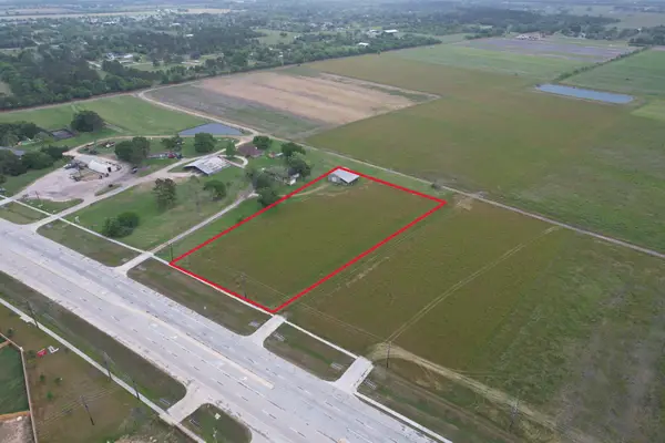 000 Fm 2100 Road, Crosby, TX 77532
