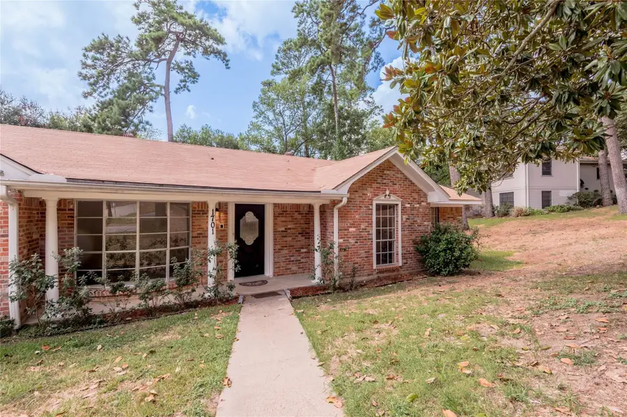1701 25th Street, Huntsville, TX 77340 - Image #2