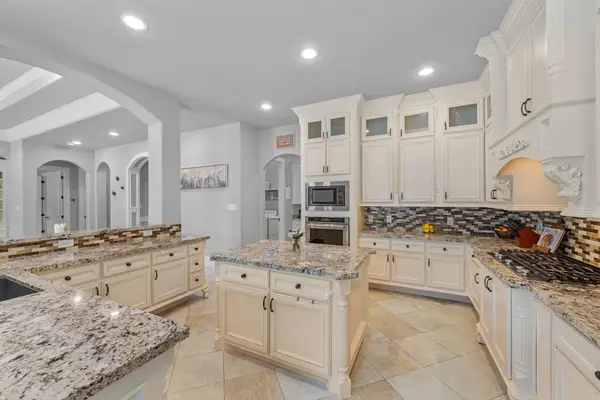 12953 Lake Parc Bend Drive, Cypress, TX 77429