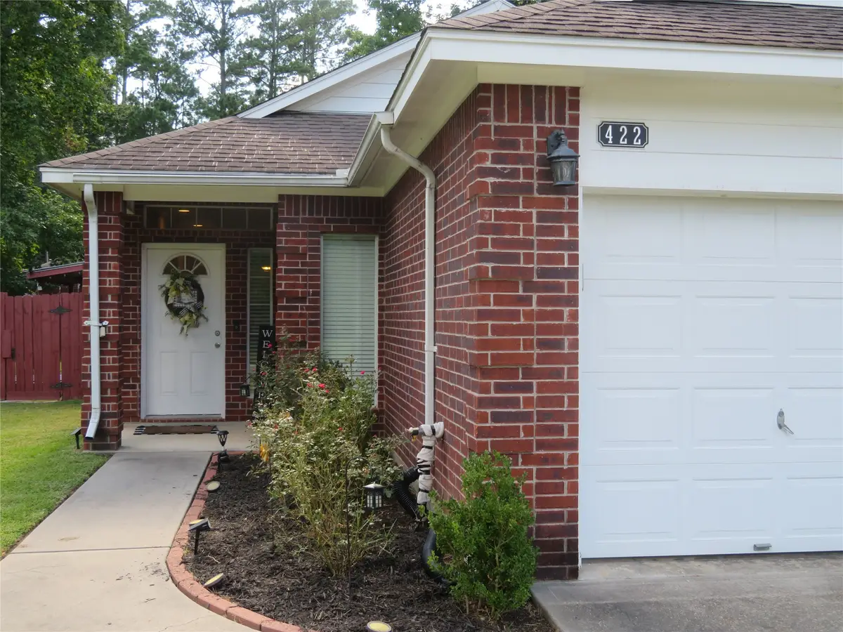 422 E Hunting Tower Run, Conroe, TX 77316 - Image #1