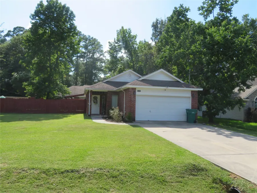 422 E Hunting Tower Run, Conroe, TX 77316 - Image #2