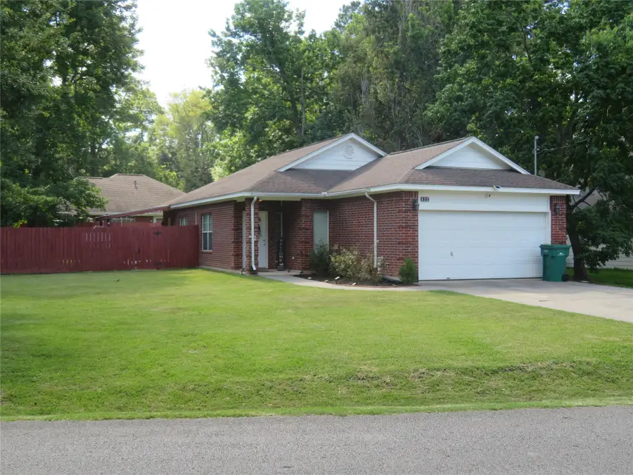 422 E Hunting Tower Run, Conroe, TX 77316 - Image #3