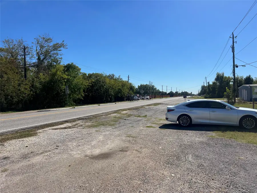 000 Broadway, La Porte, TX 77571 - Image #2