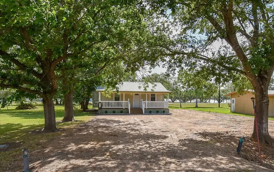 1678 Bayview Drive, Palacios, TX 77465 - #3