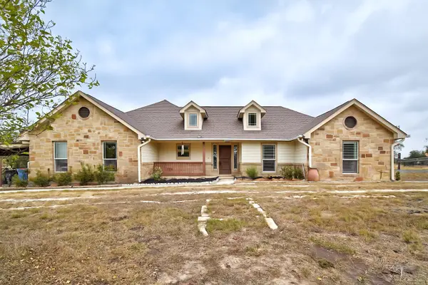 158 Pullman Road, La Vernia, TX 78121