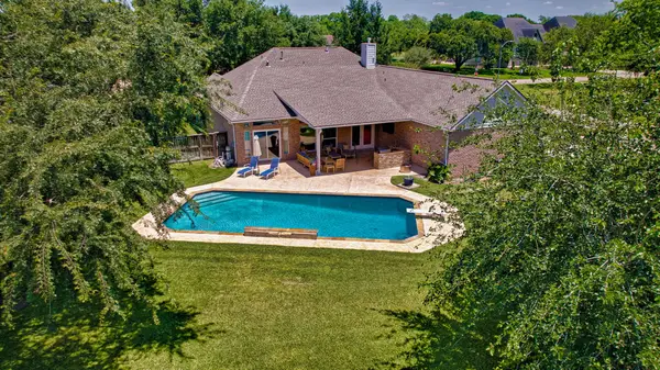 4423 Weston Drive, Fulshear, TX 77441