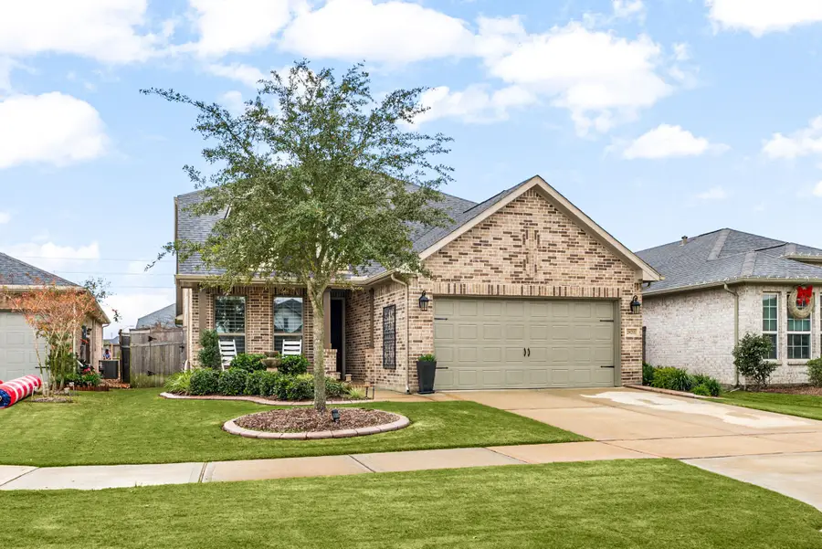 28711 Tara Ridge Court, Fulshear, TX 77441 - Image #2
