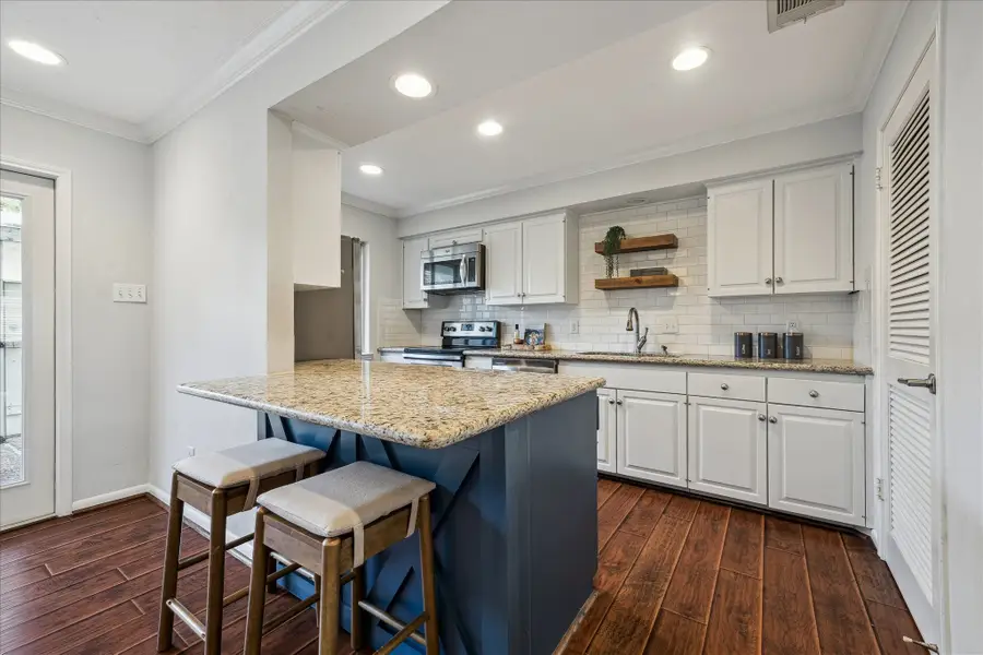 6462 Burgoyne Road, Houston, TX 77057 - #2