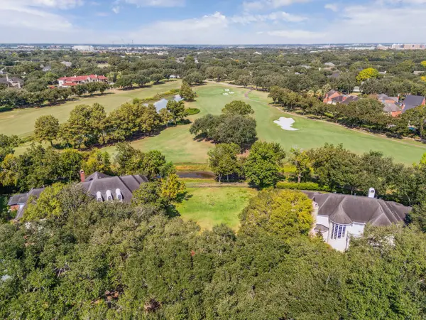 54 Greensward Lane, Sugar Land, TX 77479