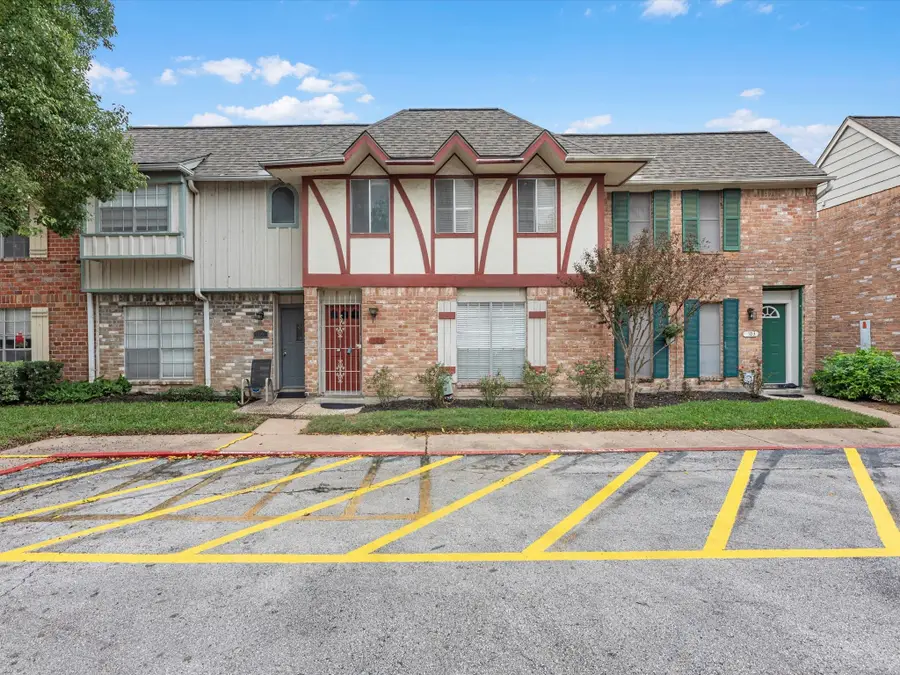 11002 Hammerly Boulevard #104, Houston, TX 77043 - Image #2