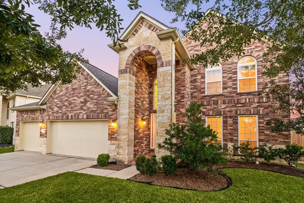 12404 Winebrook Drive, Pearland, TX 77584