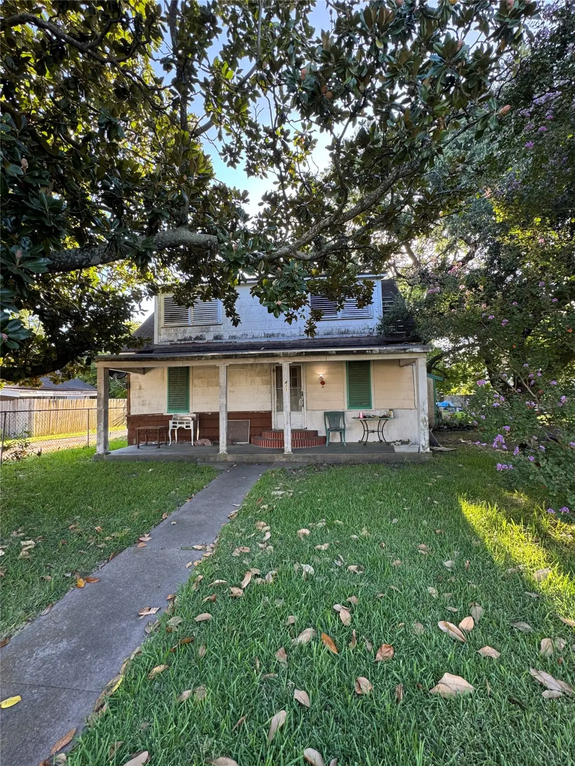 411 Martin Luther King Jr Drive, La Marque, TX 77568 - Image #1