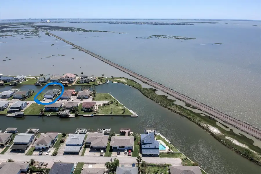 1255 Sailfish Street, Bayou Vista, TX 77563 - #2