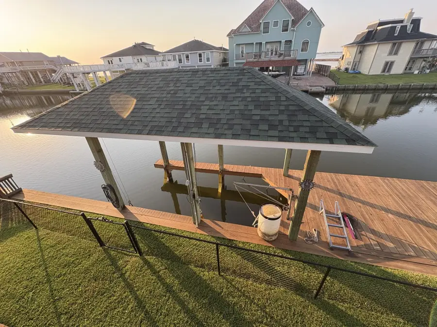 1255 Sailfish Street, Bayou Vista, TX 77563 - #3