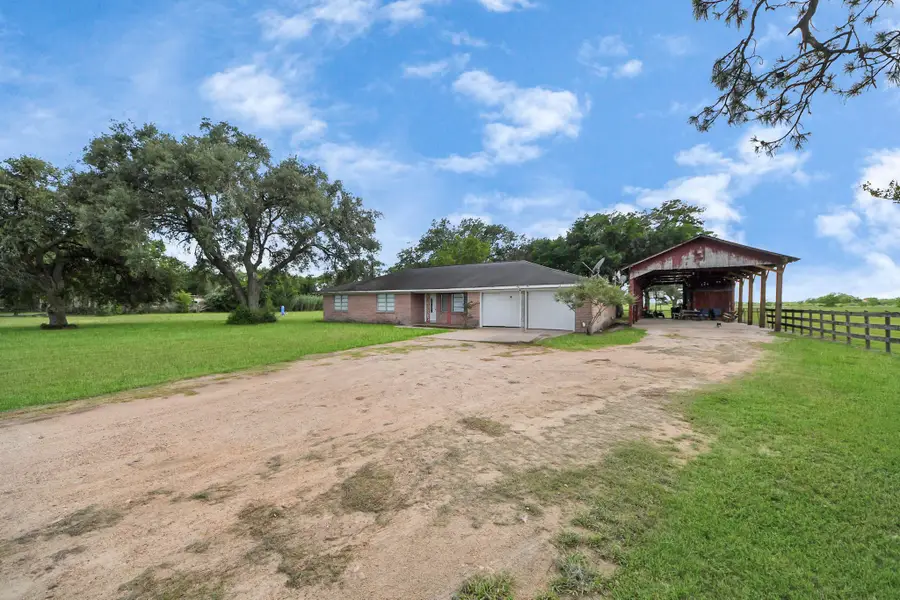2990 Fm 1163 Rd, El Campo, TX 77437 - Image #3