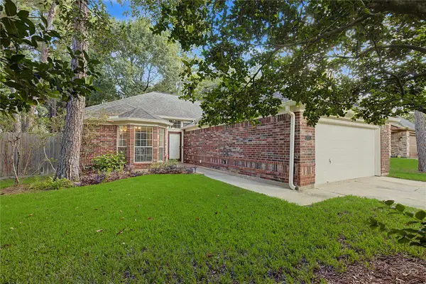 59 Laughing Brook Court, The Woodlands, TX 77380