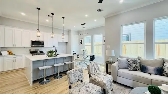 6840 Del Rio Street, Houston, TX 77021 - #3