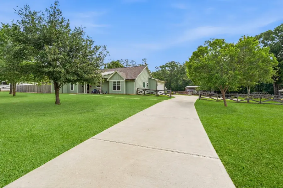 9937 Chestnut Court, Montgomery, TX 77316 - #2