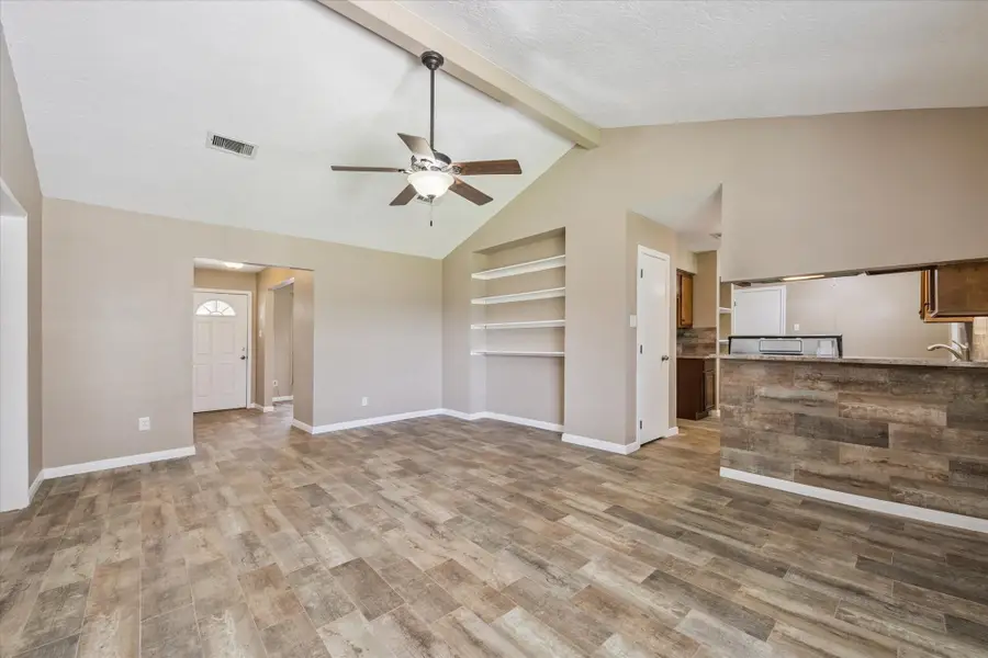 7806 Jonquil Drive, Texas City, TX 77591 - Image #2