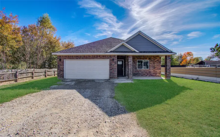 898 Road 3556, Cleveland, TX 77327 - Image #2