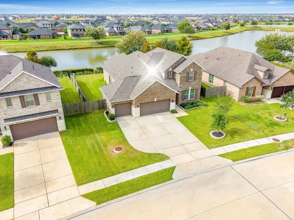 9034 Japonica Drive, Rosenberg, TX 77469
