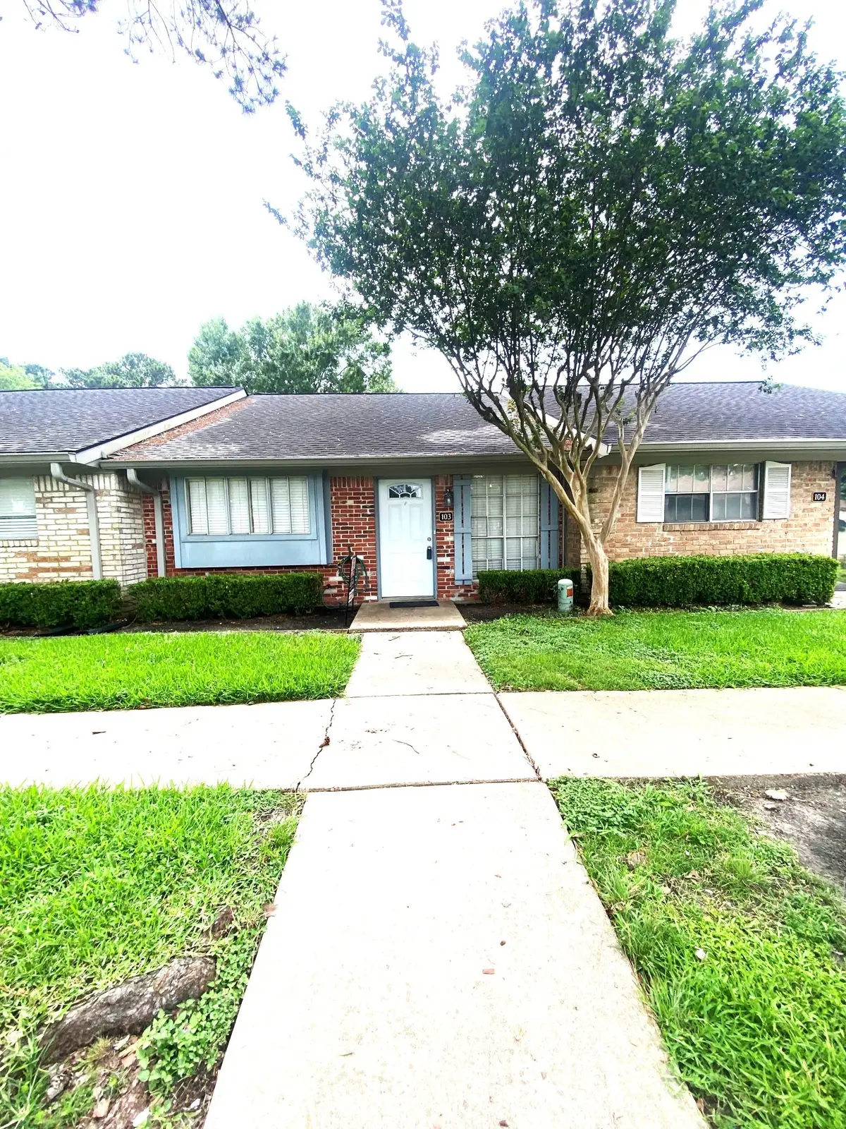 1102 W Tri Oaks Lane #103, Houston, TX 77043 - #1