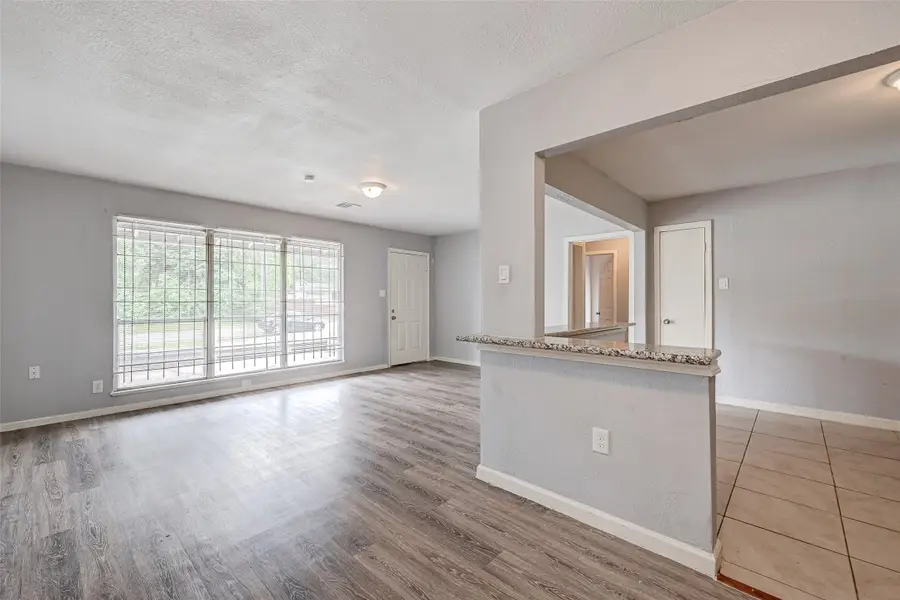 7658 Belbay Street, Houston, TX 77033 - Image #2