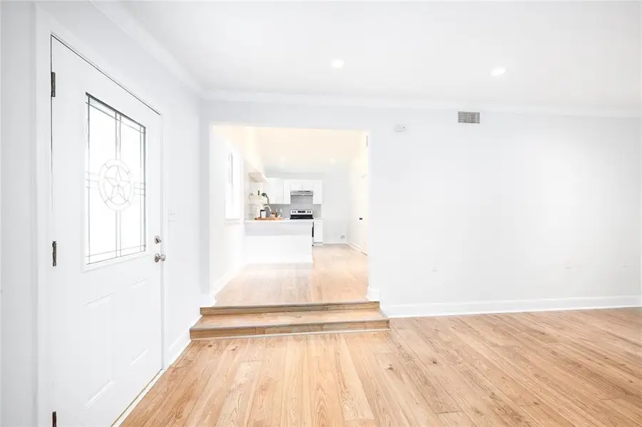 426 N Holland Street, Bellville, TX 77418 - Image #3