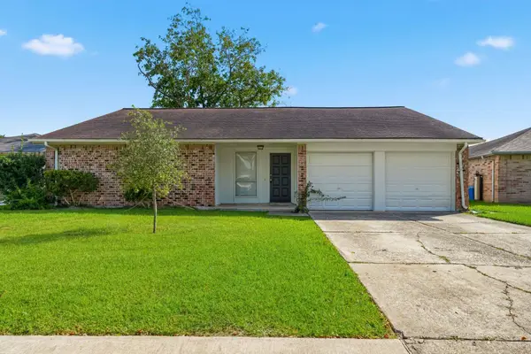 10107 Willmont Road, La Porte, TX 77571