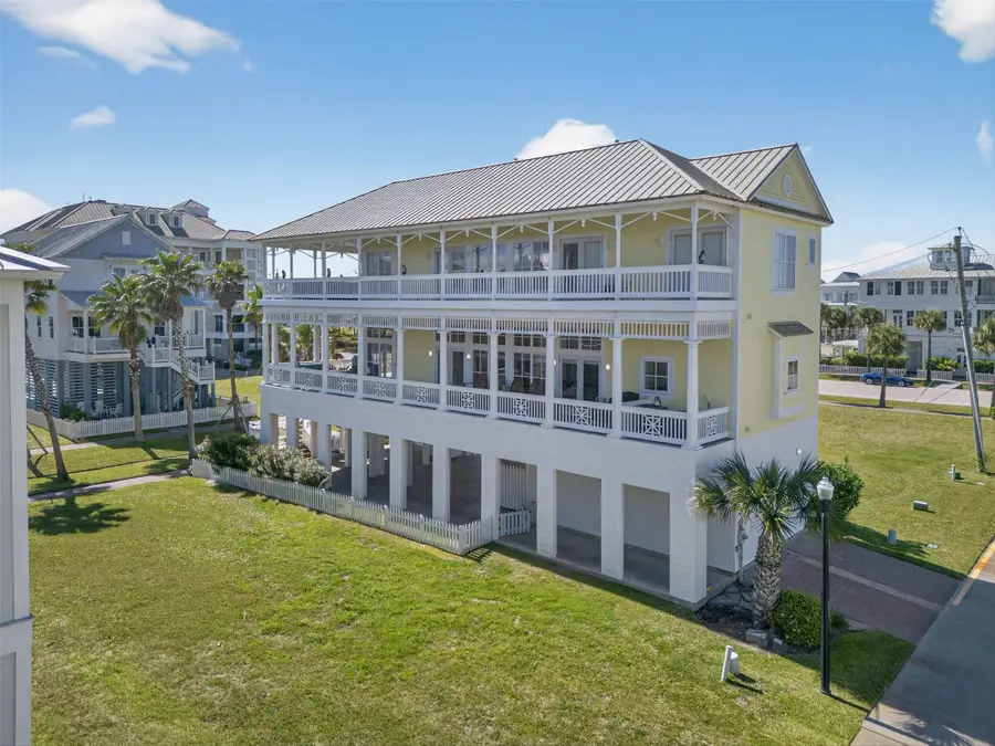 730 Beachtown Passage, Galveston, TX 77550 - #2