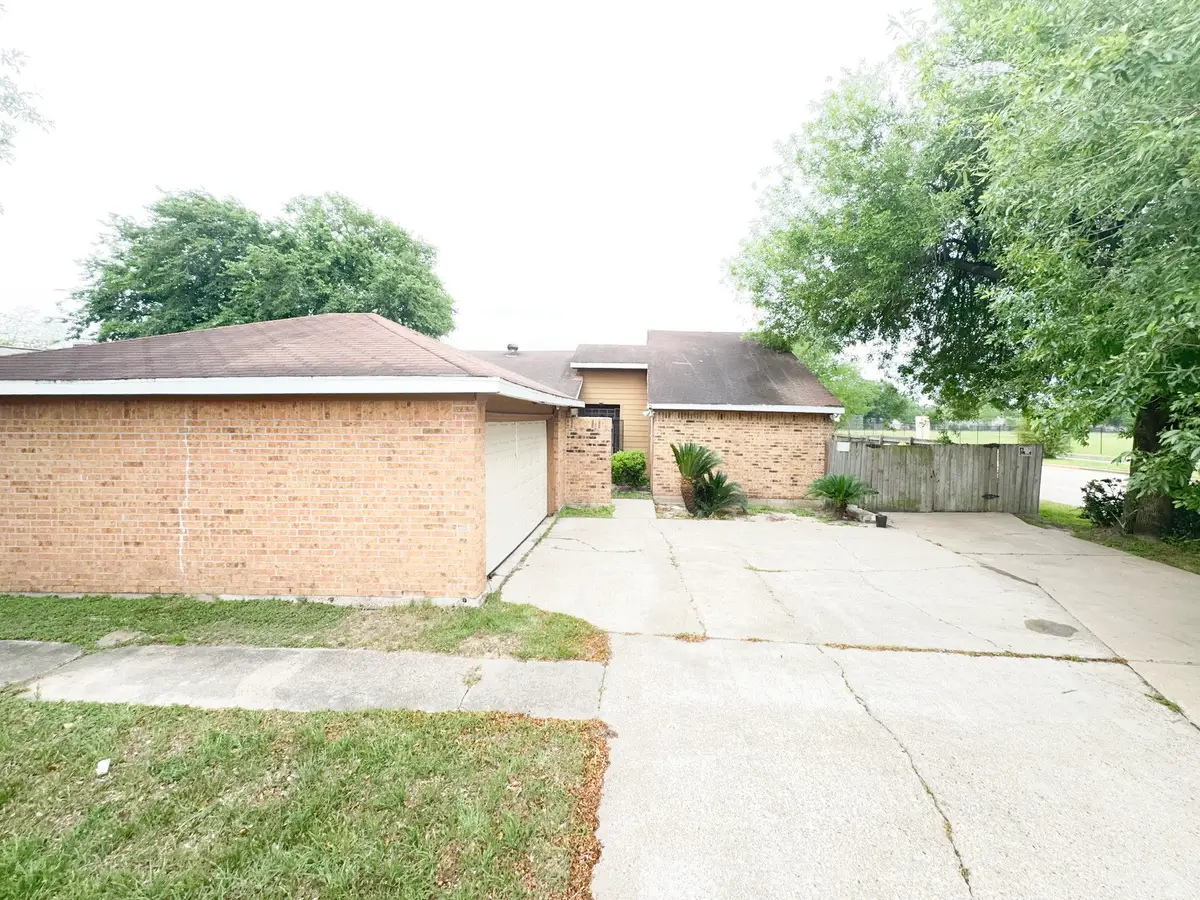 8702 Parkway Forest Drive, Houston, TX 77044 - #1