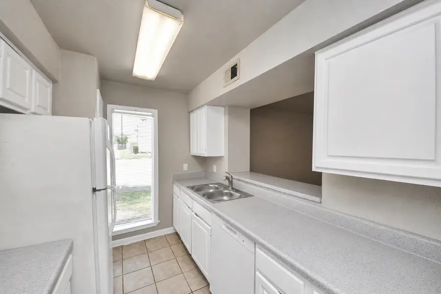 10075 Westpark Drive #42, Houston, TX 77042 - #2