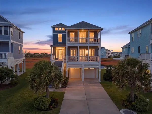 25719 Spotted Sandpiper Drive, Galveston, TX 77554