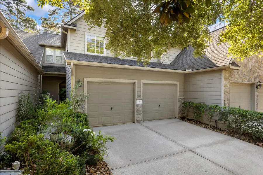 74 Valley Oaks Circle, The Woodlands, TX 77382 - Image #2