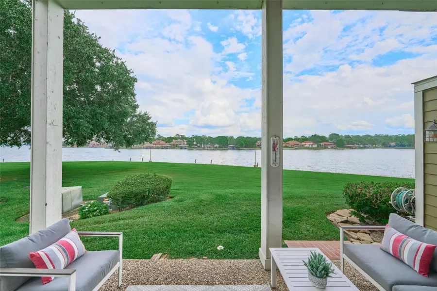 73 April Point Drive S, Montgomery, TX 77356 - #2