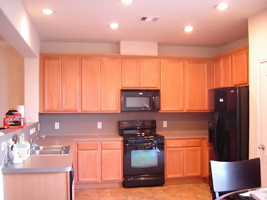 7930 Montague Manor Lane, Houston, TX 77072 - Image #2