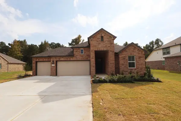 971 Tarkington Timbers Drive, Cleveland, TX 77327