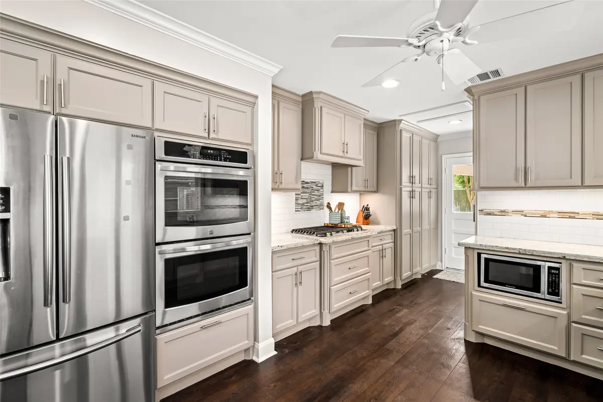 7805 Valley View Lane, Houston, TX 77074 - #1