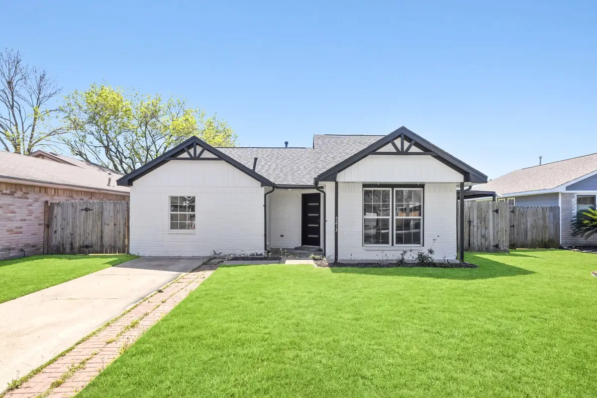 5213 Shirley Street, Baytown, TX 77521 - #1