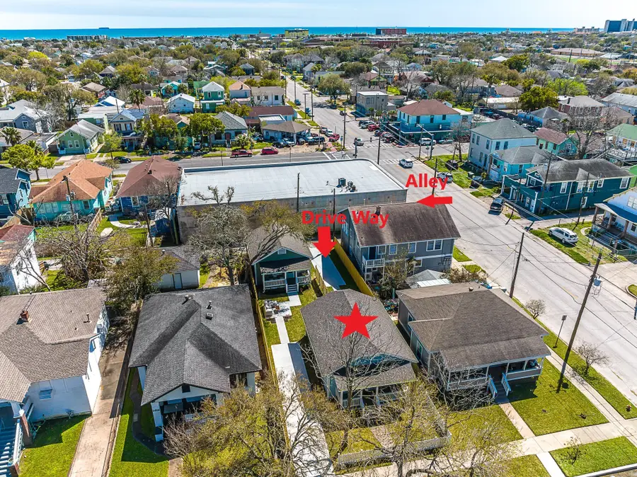 3825 Avenue N 1/2, Galveston, TX 77550 - #2