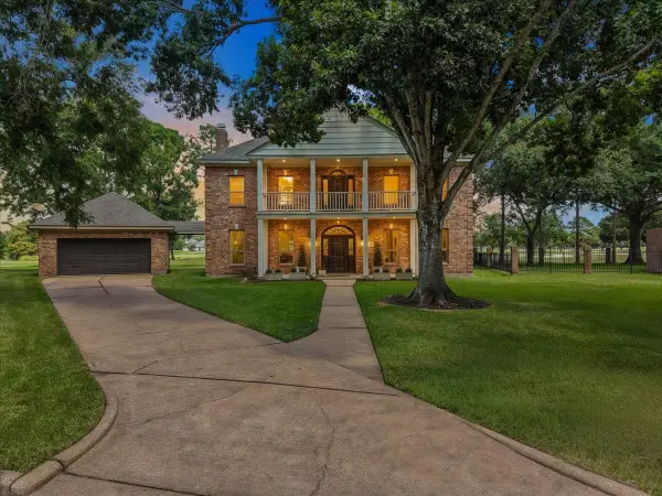 3024 Sea Pines Place, League City, TX 77573