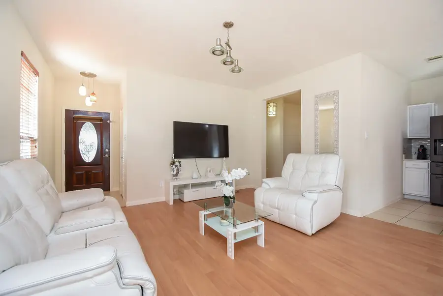 7762 Pasture Bend Lane, Cypress, TX 77433 - Image #2