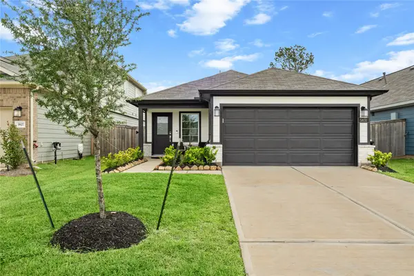 5831 Sunrise Bottom Lane, Fulshear, TX 77441