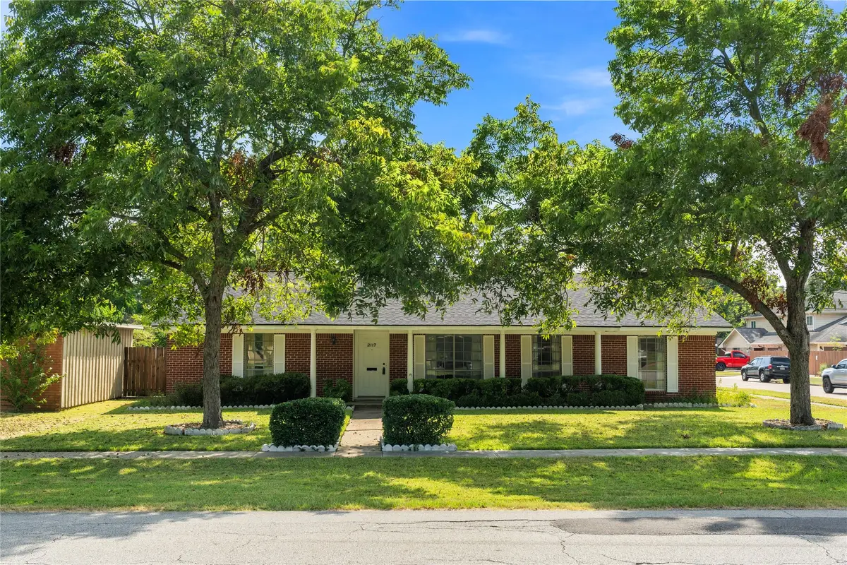 2117 S Houston Road, Pasadena, TX 77502 - #1
