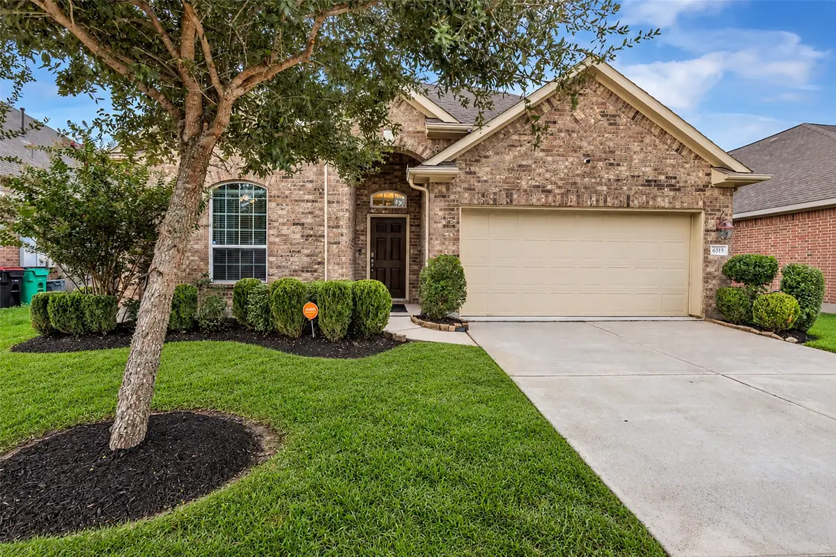 6515 Hunters Trace Lane, Baytown, TX 77521 - #1