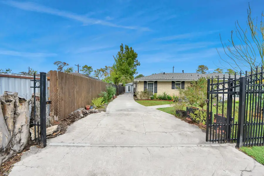2443 Lauder Road, Houston, TX 77039 - Image #3