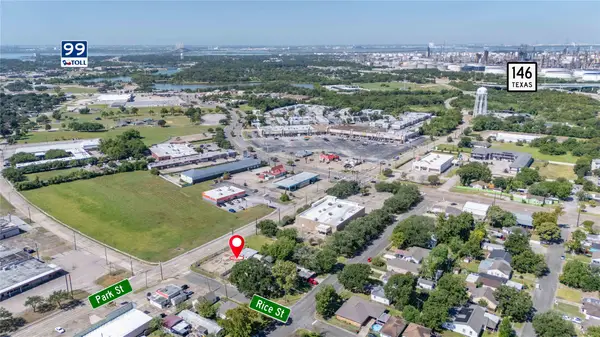 700 Park Street, Baytown, TX 77520